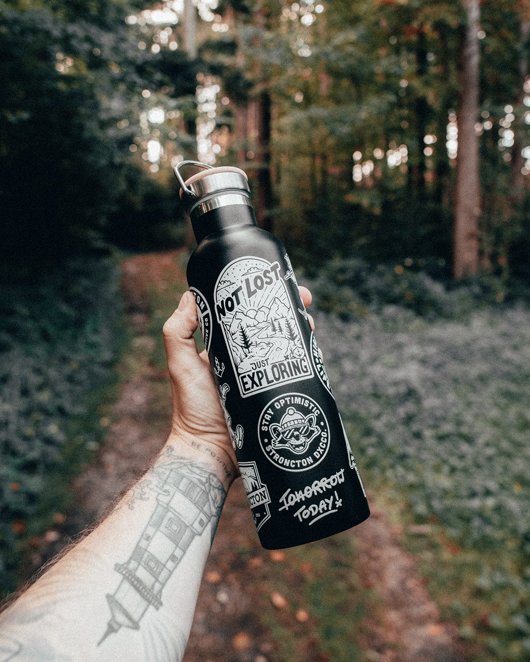 Explorer Thermo Bottle 750ml - Black – Stroncton
