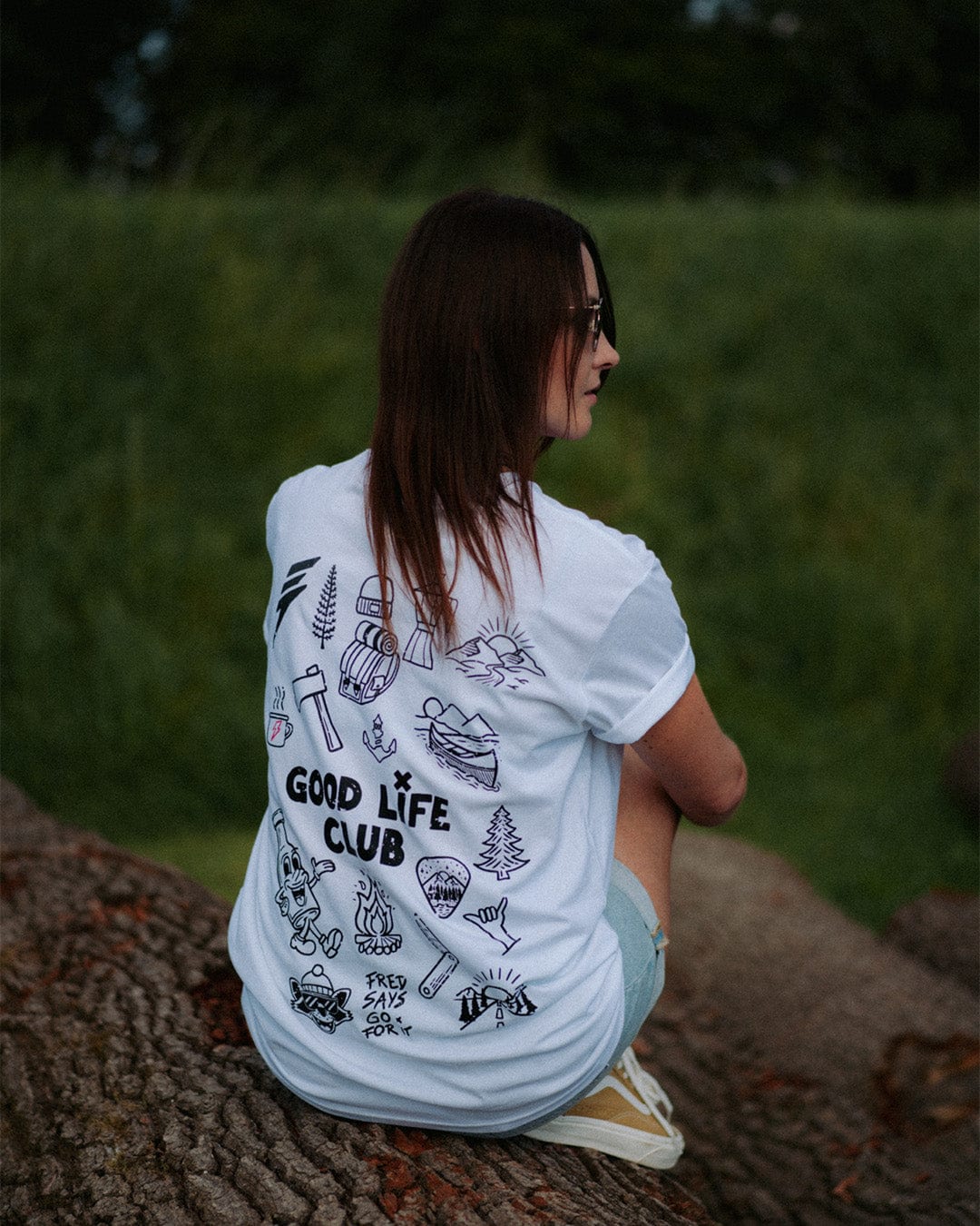 Good Life Club T-Shirt - White / Pink